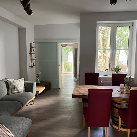 Schmuckstueck Im Herzen Rostocks Mit Gruener Oase Esterno foto