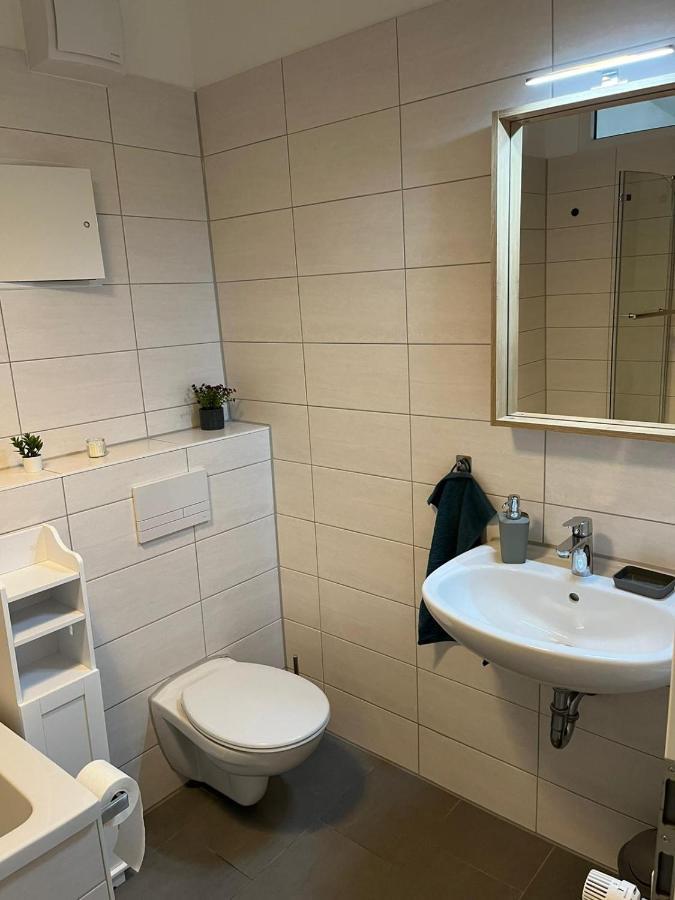 Schmuckstueck Im Herzen Rostocks Mit Gruener Oase Esterno foto